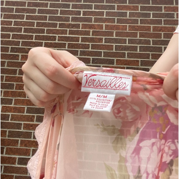 Vintage sheer floral tank - Picture 7 of 12